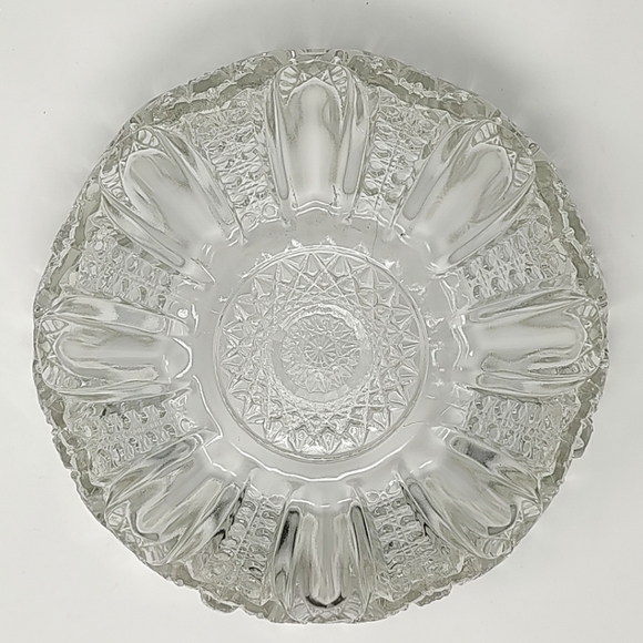 Vintage Heavy Crystal Glass Serving Fruit Bowl Sawtooth Rim Centerpiece Flawed - Picture 4 of 13